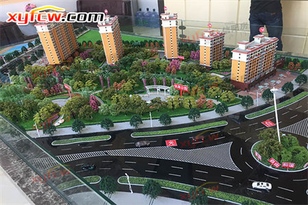 科信小区2室1厅2卫110㎡带付房车位